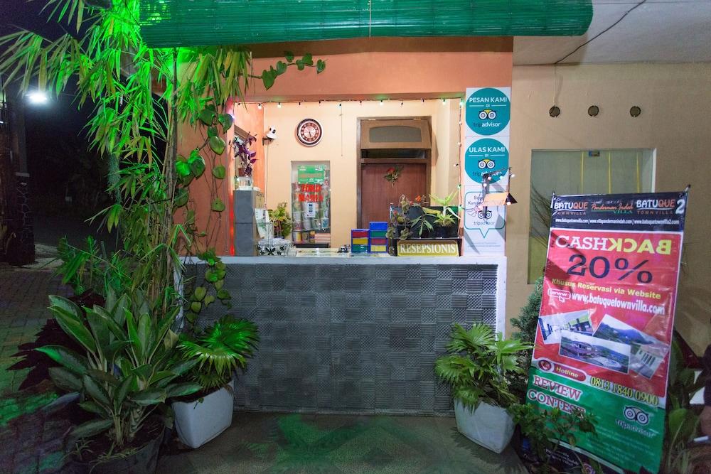 Villa Panderman Indah Batu  Exterior photo